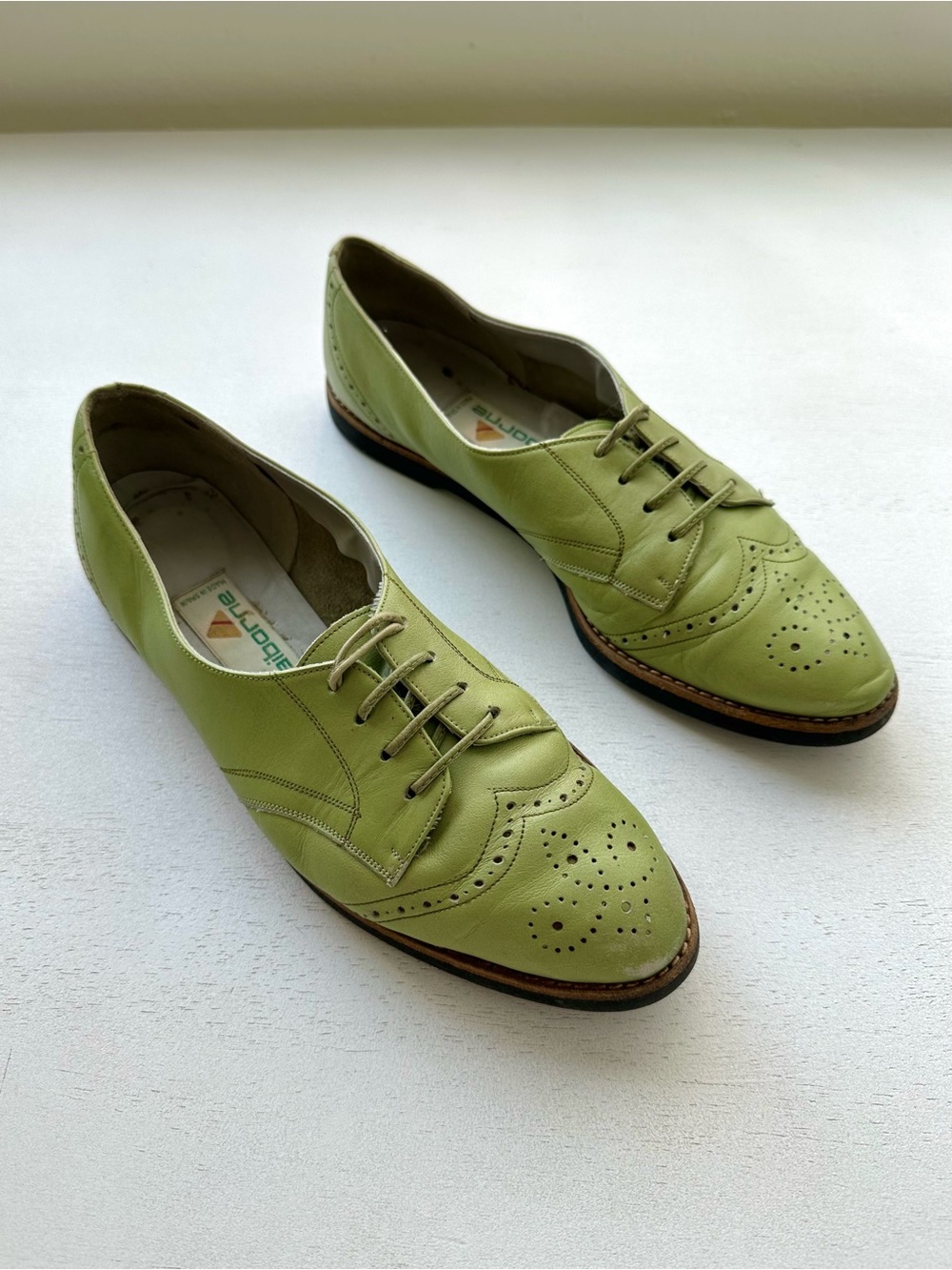 Vintage 1980s liz claiborne green leather wingtip oxford dress shoes women’s 7.5